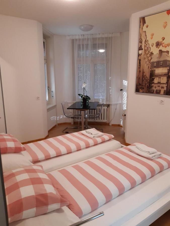 Good Bed Reiden Hotel Exterior photo